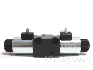 DIRECTIONAL CONTROL VALVE WITH DAMPING