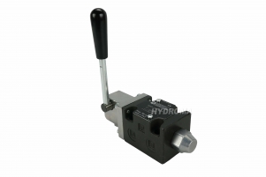 LEVER OPERATED DIRECTIONAL CONTROL VALVE
