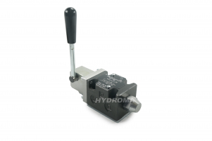 LEVER OPERATED DIRECTIONAL CONTROL VALVE