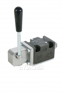 LEVER OPERATED DIRECTIONAL CONTROL VALVE