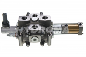 DIRECTIONAL VALVE