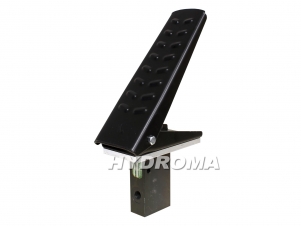 HYDRAULIC REMOTE CONTROLS-FOOT PEDAL