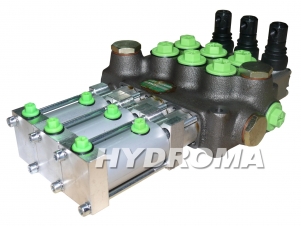 DIRECTIONAL CONTROL VALVE - PNEUMATICALLY OPERATED