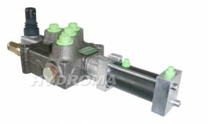 DIRECTIONAL CONTROL VALVE - PNEUMATICALLY OPERATED